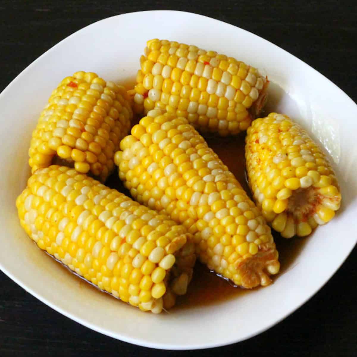 Corn on the cob recipe - Easy and best side dish for summer, BBQ parties, potlucks and picnic.