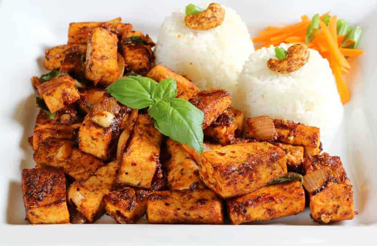 Spicy basil tofu recipe, basil tofu stir fry 