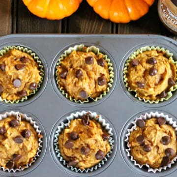 Pumpkin cupcakes with peanut butter (Best, vegan, dairy-free). Easy Holiday and fall desserts.