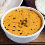 South Indian Red Coconut chutney recipe | Konkani Hing Chutney for idli, dosa, moode, khotto, etc.