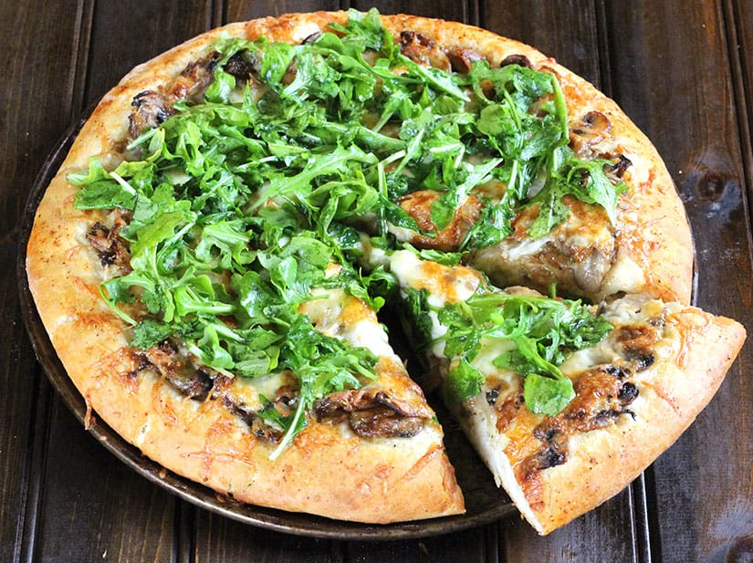 Mushroom recipes, mushroom pizza with caramelized onions