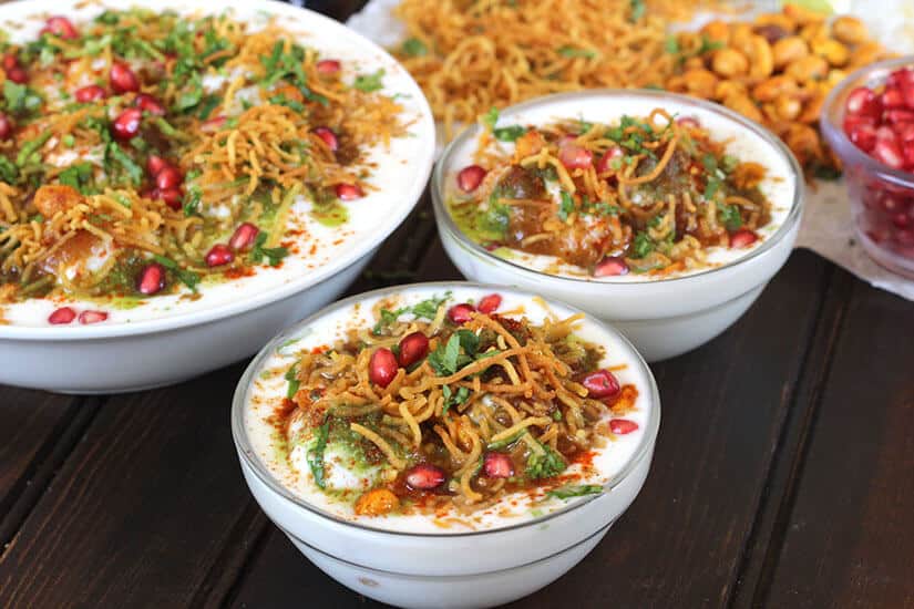 dahi bhalla, dahi vada, how to make #indianchaat #dahichaat #dahibaray #dahivada #dahibhalle #chaat