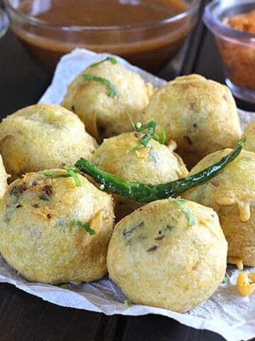 best batata vada, crispy aloo bonda, street style, mashed potato dumplings recipe