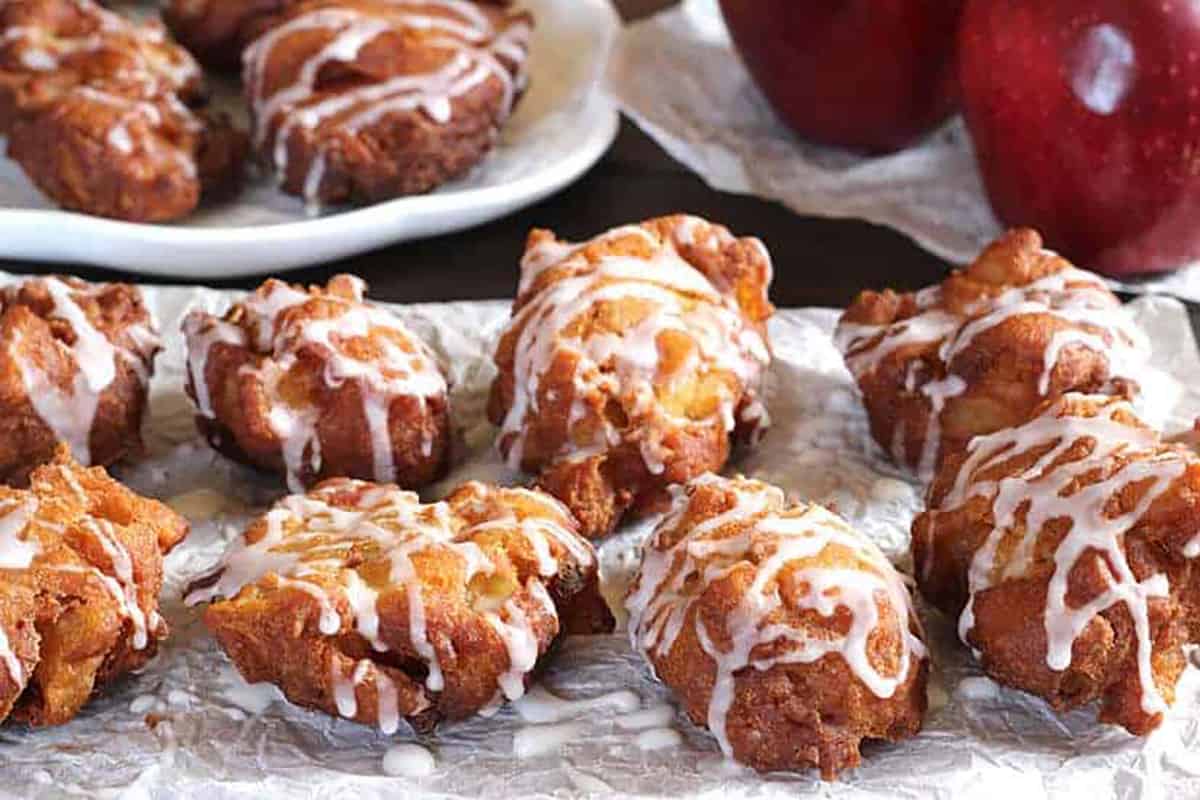 Best and easy Homemade Apple Fritters with glaze (Old Fashioned), Simple apple desserts.