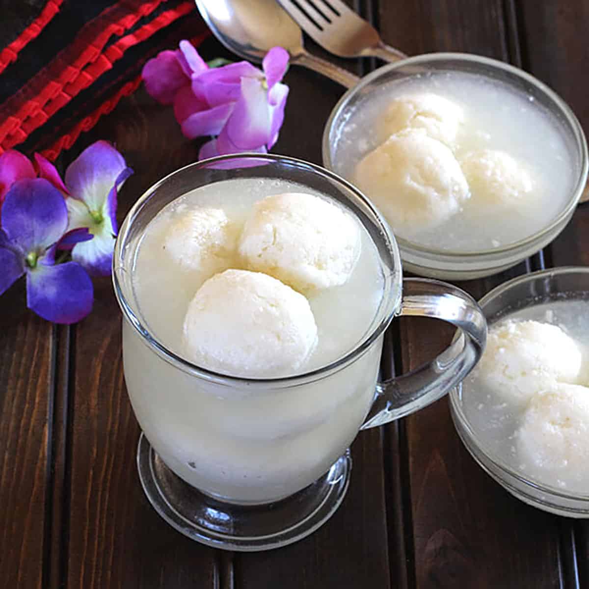 Homemade Rasgulla | Popular Indian sweets & desserts with milk. Bengali sweets. 