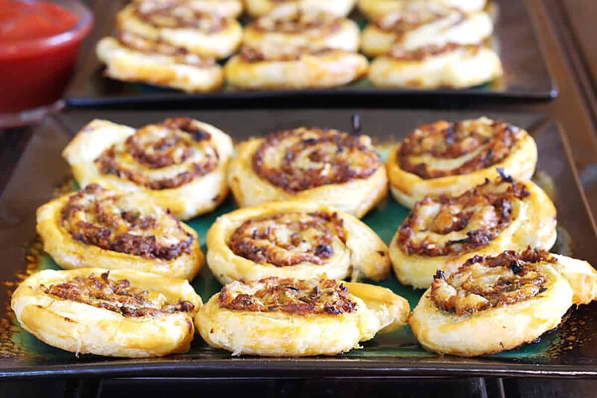 crispy and flaky best puff pastry pinwheels. Bite size snack or appetizer. 