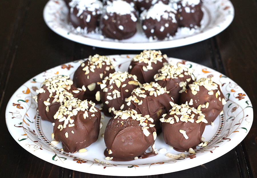 Leftover Cake Truffles