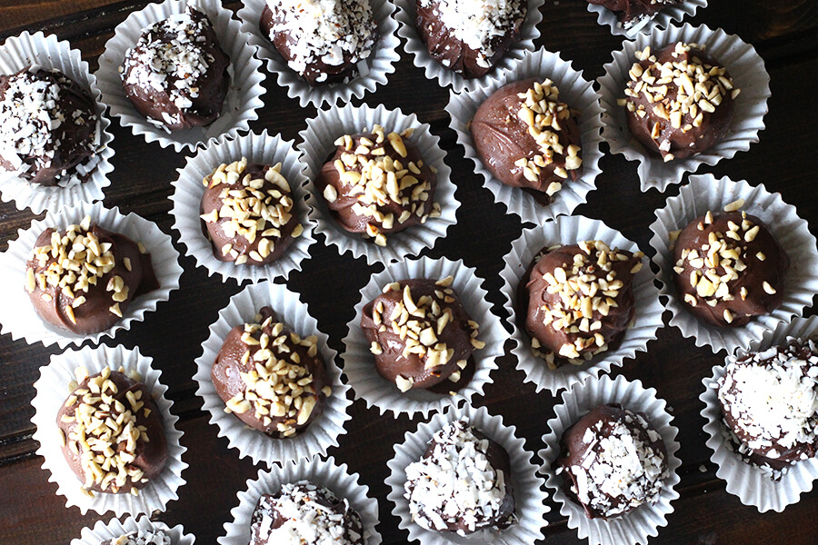 Leftover Cake Truffles