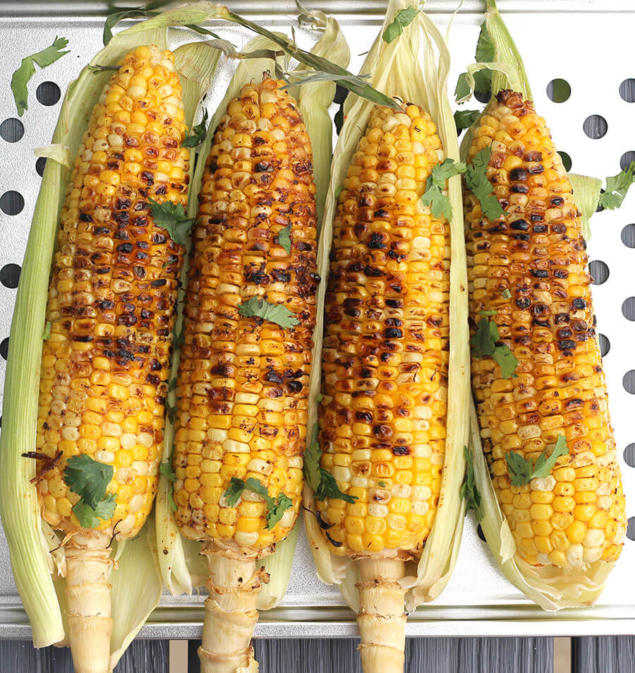 Corn On The Cob / Butta / Bhutta / Street Food / Summer Food recipes