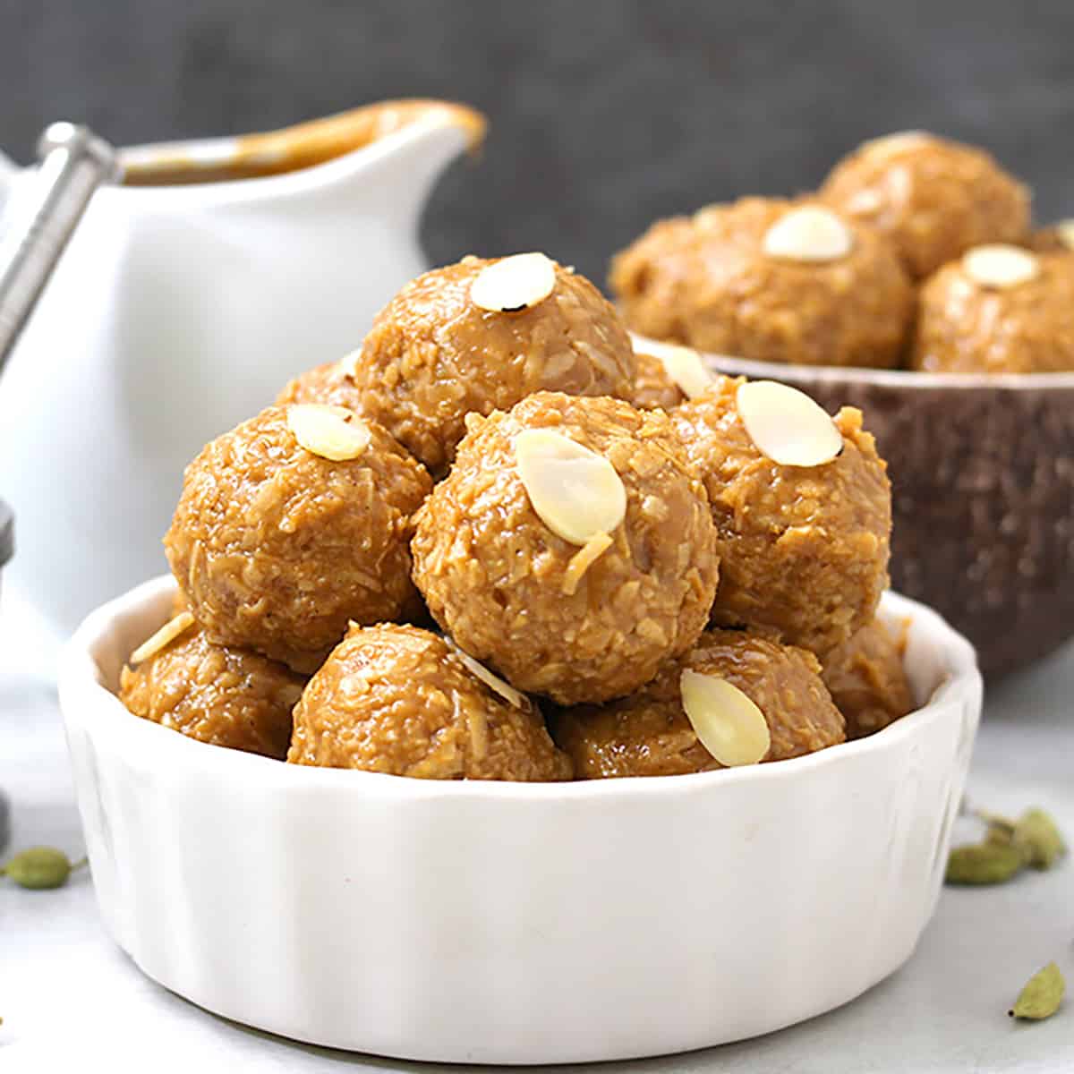 Easy coconut balls - 3 ingredients only, Coconut ladoo with condensed milk or dulce de leche. 