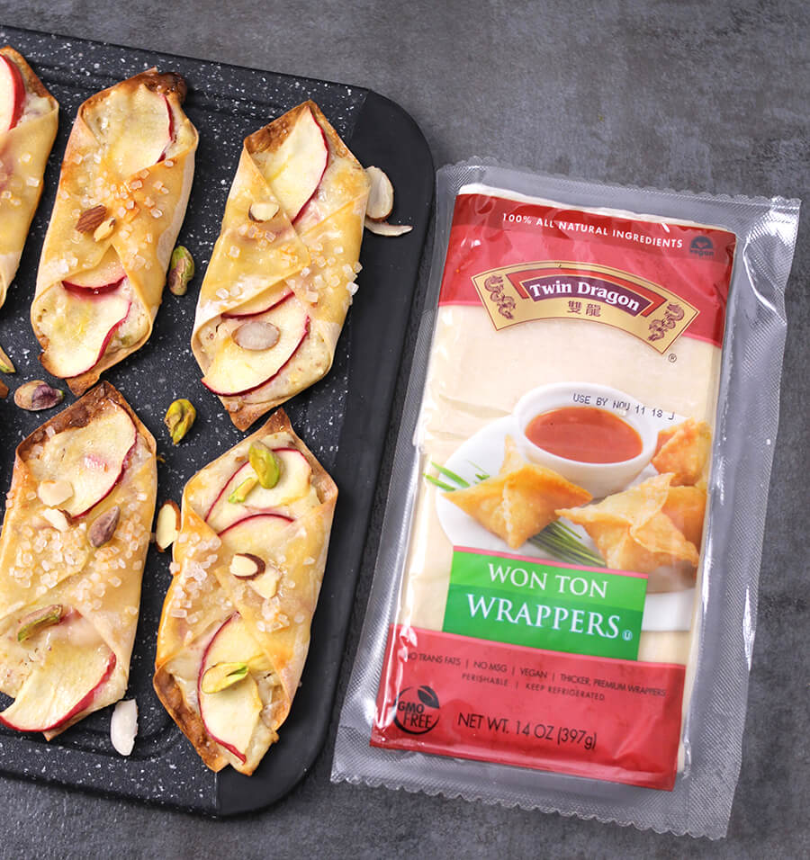 Apple Cream Cheese Danish With Wonton Wrappers / chefyaki / twin dragon / jsl foods/ holiday naking / thanksgiving appetizer / christmas appetizer / gamenight food / superbowl food / kids friendly recipes / desserts and sweets recipes / wonton wrappers appetizer