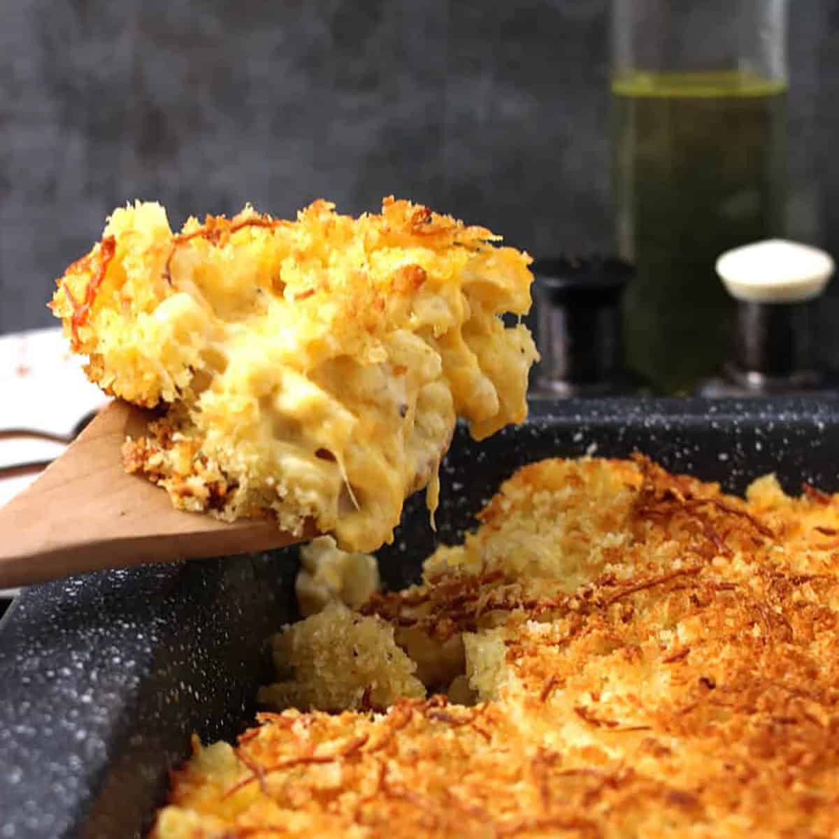 Best Mac and Cheese Recipe | Easy Creamy Homemade Baked Mac and Cheese.