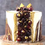 simple easy black forest fault line cake with buttercream frosting #faultlinecake #blackforestcake