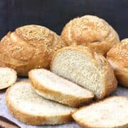 EASY 5 INGREDIENT, VEGAN ARTISAN BREAD