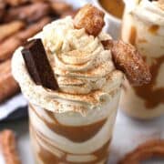 Dulce De Leche Milkshake, Caramel Milkshake, Best & easy summer drink recipes, dessert drinks, fancy desserts, ice cream float, #milkshake #icecreamshake #dulcedeleche #summerdrinks #4thofjuly #caramel