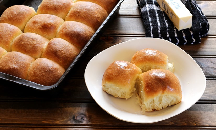 Parker House Rolls, Boston Based Rolls, Dinner rolls, Yeast rolls, thanksgiving sides, biscuits rolls, dinner sides, christmas recipes 