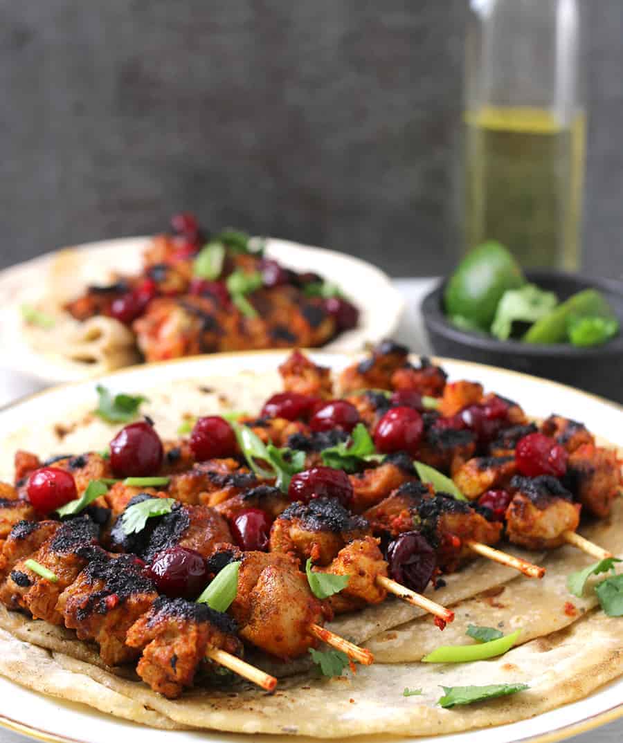 Cranberry chicken recipe, glazed or grilled chicken thighs, best, popular and easy chicken recipes for dinner, thanksgiving and christmas side dishes or appetizers, football and superbowl, gamenight food 