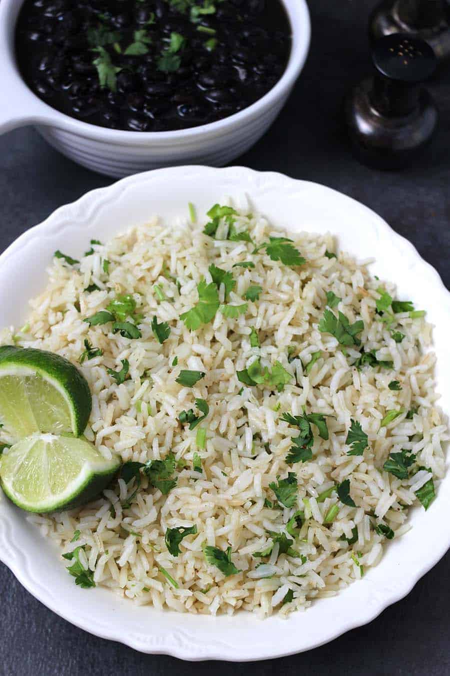 Cilantro Lime Rice, Authentic perfect Mexican Rice, Instant pot mexican rice recipes, mexican rice chickenbowls recipes, mexican jasmine rice, how to make restaurant style mexican rice, copycat Chipotle style recipes, best and easy Mexican food recipes for cinco de mayo party, dinner, desserts, keto, vegan, vegetarian vegan keto low carb healthy cinco de mayo party food ideas,