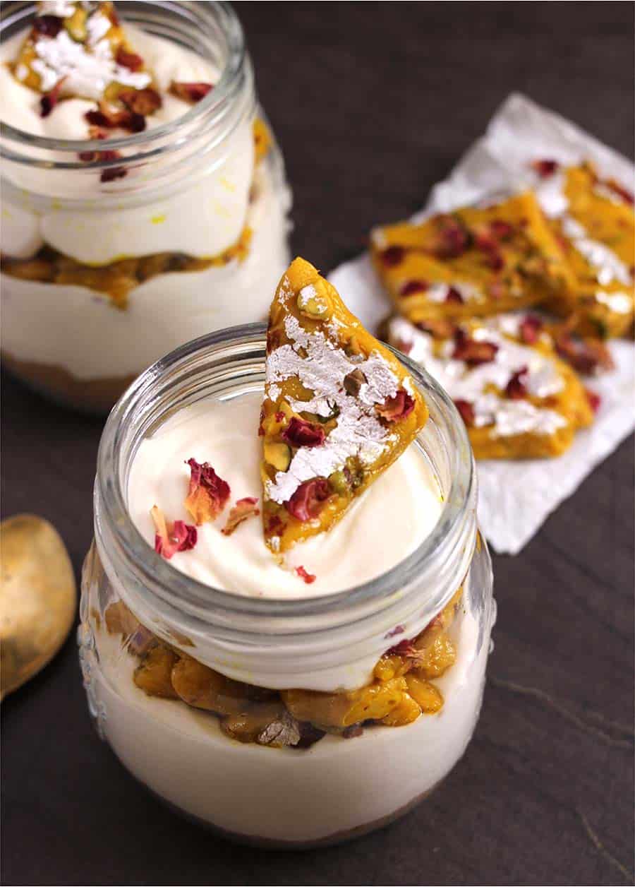 Burfi Cheesecake Jars, No Bake Cheesecake in mason jars, Eggless desserts,Indian sweets, Mithai, #ladoo #laddu #gulabjamun #jalebi #Mithai #rasgulla #rasmalai #gajarkahalwa #cookiesandcream #starwberries fancy desserts, romantic dates, diwali, navratri, holi, Thanksgiving, Christmas, summer dessert recipes, fusion dessert, fancy recipes