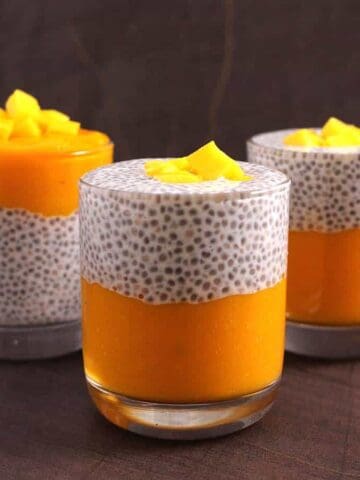 Mango Chia seeds Pudding recipe - vegan, gluten free, keto, paleo, whole30, weight watchers food, weight loss diet recipe, make ahead breakfast, dessert, mid day snack, protein packed, summer food recipe ideas, no cook recipe, chia seed pudding with almond milk, soy milk, full fat coconut milk, cashew milk, overnight pudding, tropical pudding, vegan breakfast, weight loss smoothie, pudding with yogurt, chia seed recipes