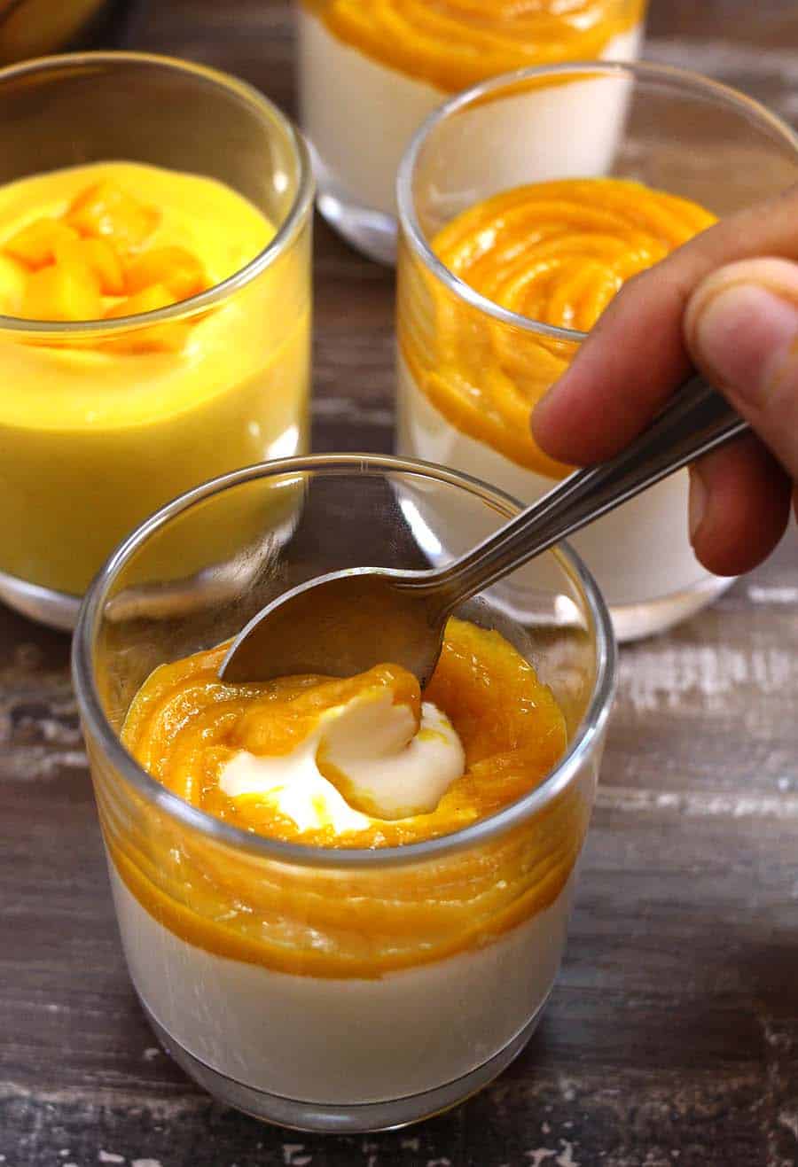 Easy Mango White Chocolate Mousse or Mousse Au Chocolat Mangue, Make ahead dessert recipe for parties, get together, romantic date, july 4th, memorial day, Easter, thanksgiving, Christmas, mango recipes, chocolate recipes, summer food recipe, no bake desserts, eggless sweets and desserts, pudding recipes, cream cheese, keto mousse