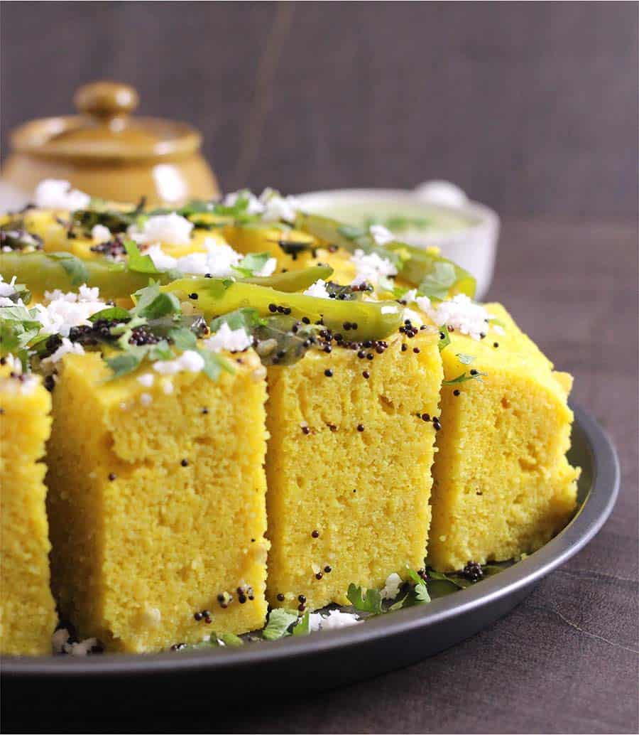 Gujarati Khaman Dhokla (Instant Dhokla or Besan Dhokla) for breakfast, snack, main coarse or side dish for lunch or dinner on microwave oven, pressure cooker, steamer, instant pot #dhokla #khamandhokla #gujaratisnacks