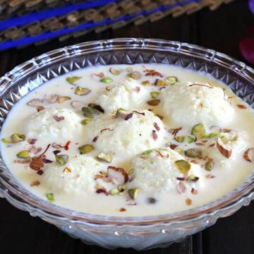 Rasmalai - Popular Bengali sweets from India, Rasgulla, Paneer sweets recipe, ricotta cheese, sweets, mithai, desserts for Diwali, Holi, Eid, Christmas, thanksgiving, Milk Based sweets #indiansweets #rasmalai #rasgulla #homemade #softrasgulla #rabri #rabdi