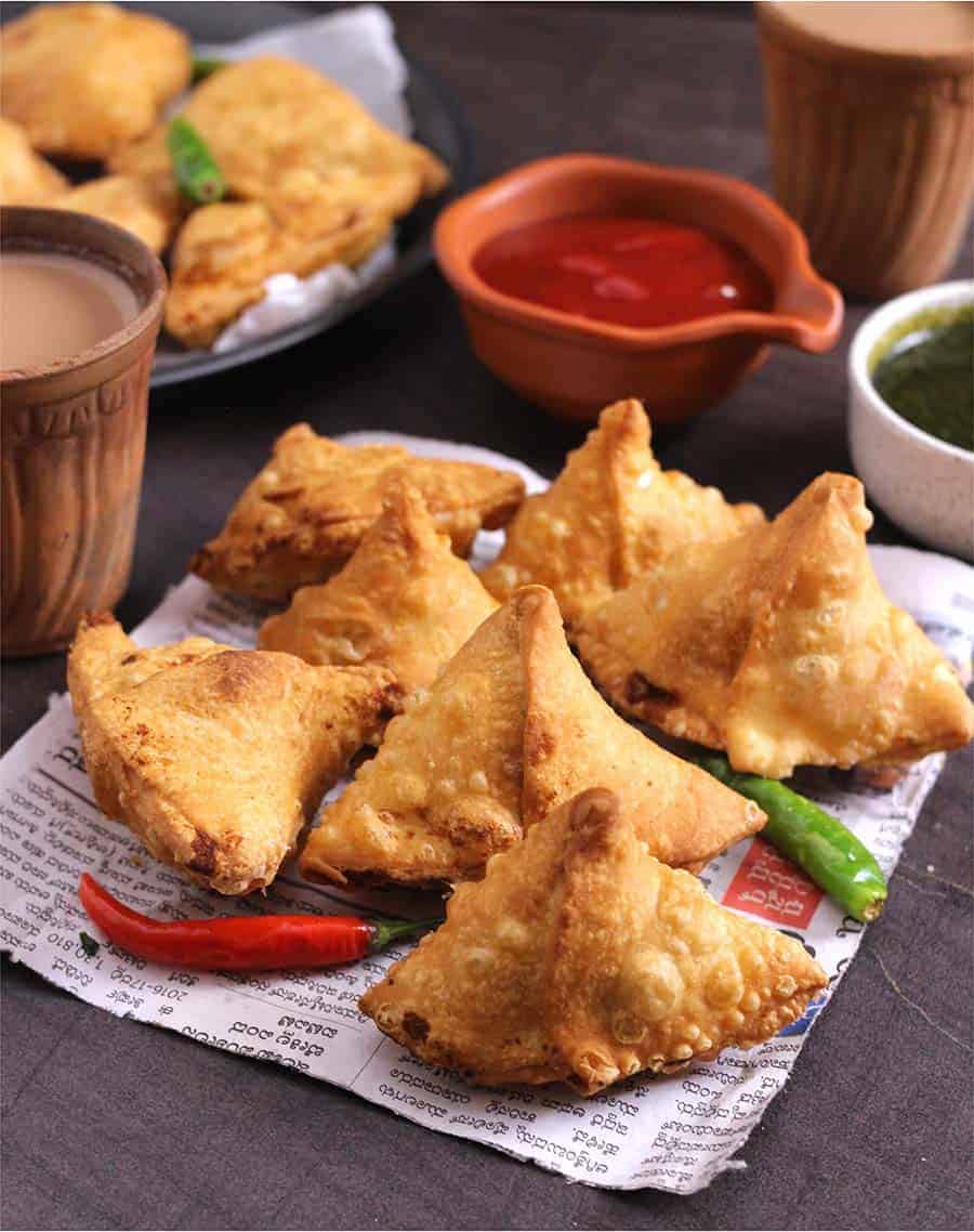 Samosa recipe - snack, appetizer finger food for party, festivals Diwali #Indianrecipes #Indianfood 