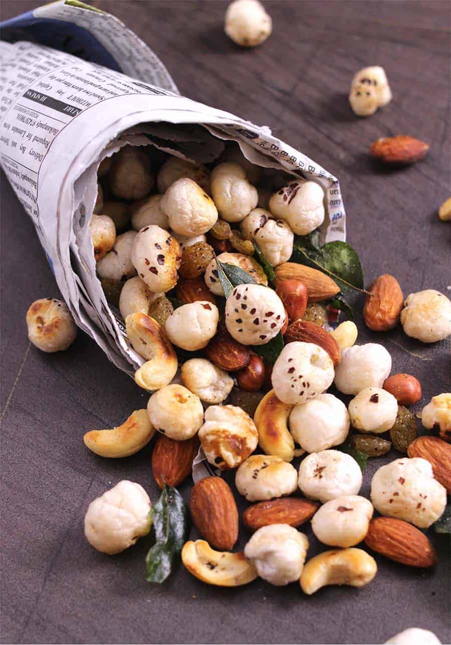 Roasted Phool Makhana Recipe with dry fruits and nuts, fasting, upvas, vrat, falahari food 