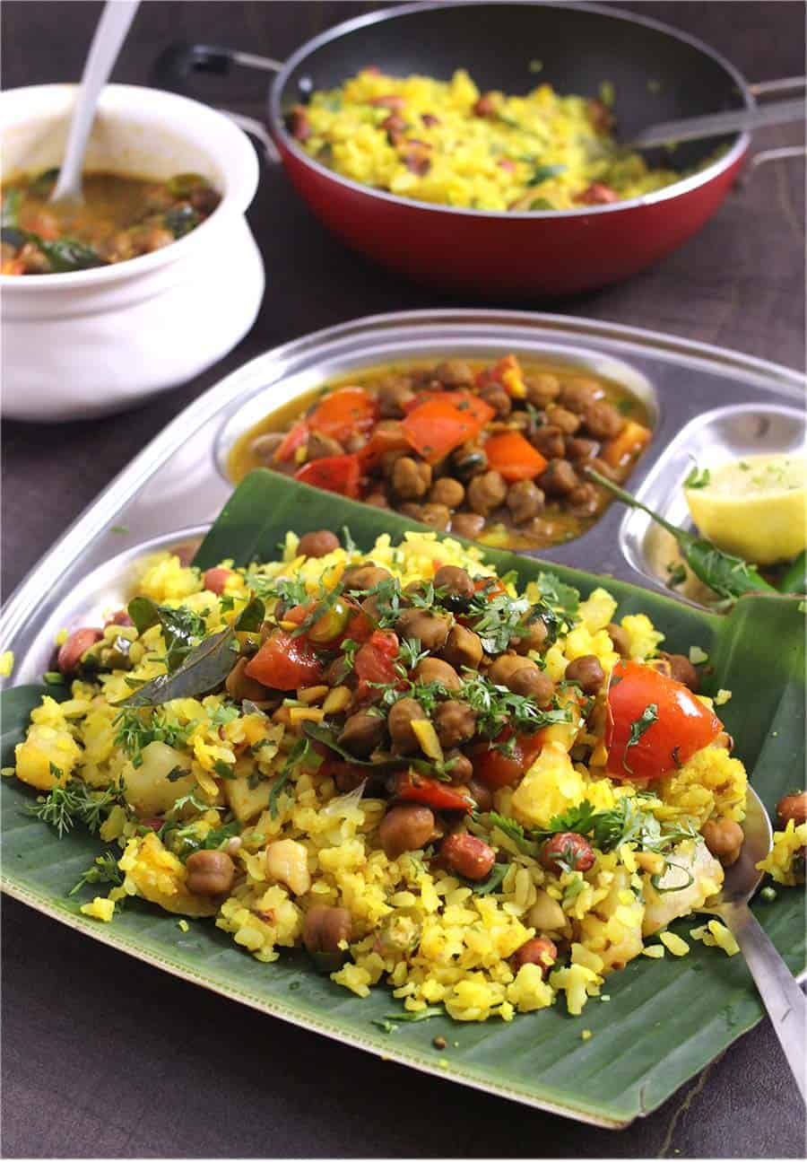 how to make tarri batata poha , aloo pohe, Indian breakfast, snack, vrat recipe, no onion no garlic