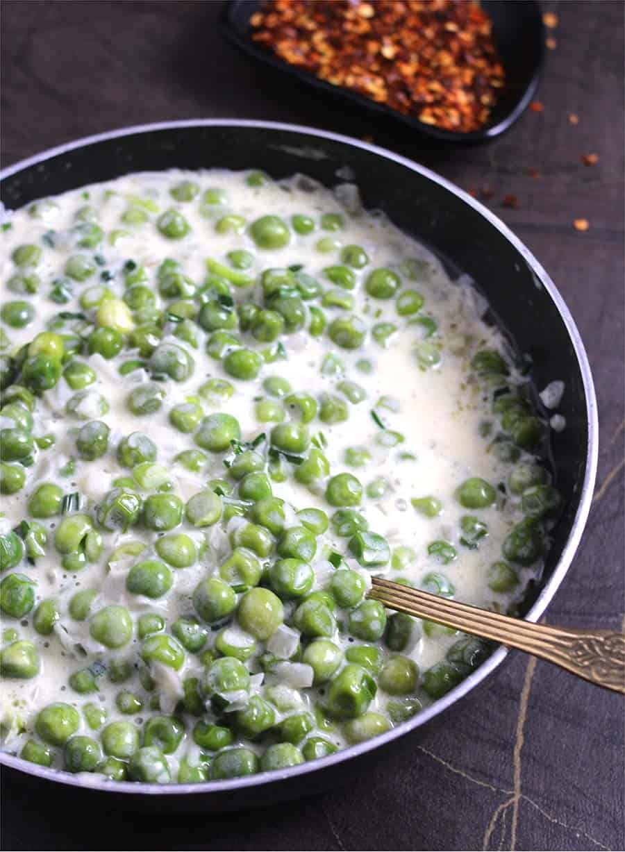 classic & traditional cream peas recipe for dinner, lunch. holiday side dishes. mashed potato substitute