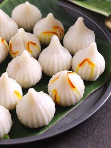 Ukadiche modak (Steamed modak or kozhukattai) Traditional Indian sweet for Ganesh Chaturthi.