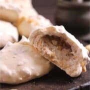 cashew macaron, Mangalorean cashew nut macaroons, cashew meringue cookies, pavlova #indiansweets