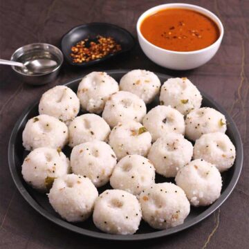 undi, oondi, coconut rice dumplings pundi recipe, Konkani, Mangalorean, Udupi food, #indianbreakfast
