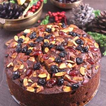 eggless Christmas fruit cake, vegan cake, best homemade plum cake, christmas gift cake idea