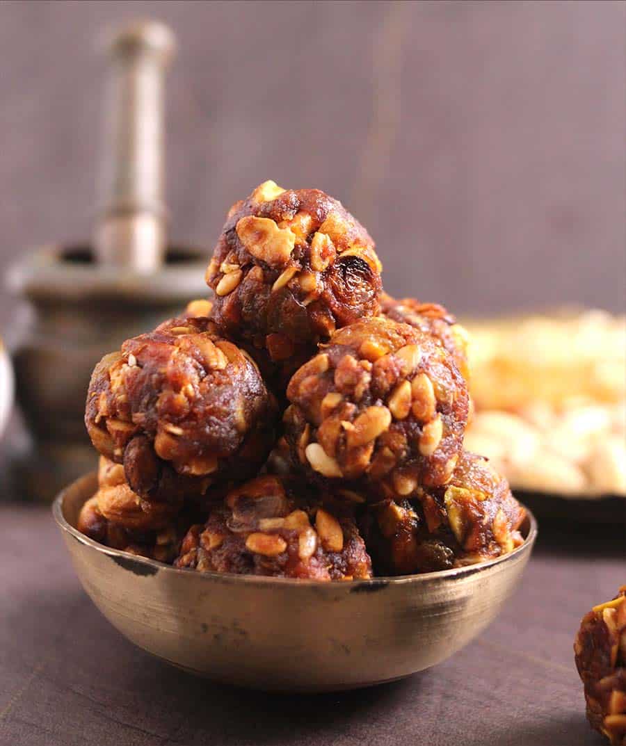 Dry fruit laddu, dates or khajoor ladoo, no bake sugar free energy bites #laddu #ladoo #snack