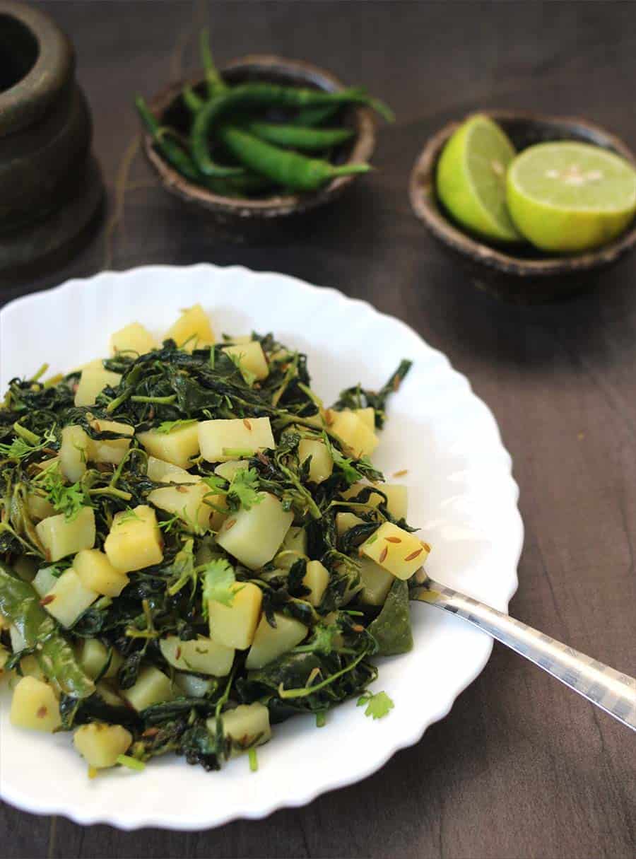how to make fresh methi leaves & aloo, how to cut and cook fenugreek leaves #indianrecipes 
