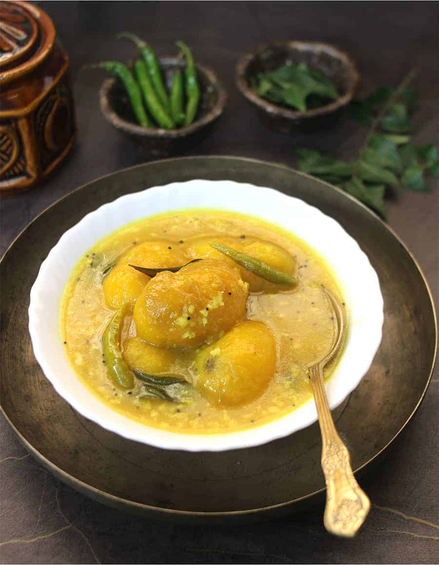 ambe upkari, sweet and spicy vegan mango curry, vegetarian side dish #mangoes#Indianrecipes 