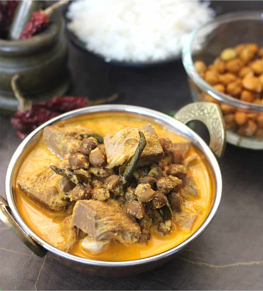 Konkani Chane Gashi | Chana Kadgi Ghashi | Mangalore Udupi style Chickpeas Curry #gashi #gassi #gsb