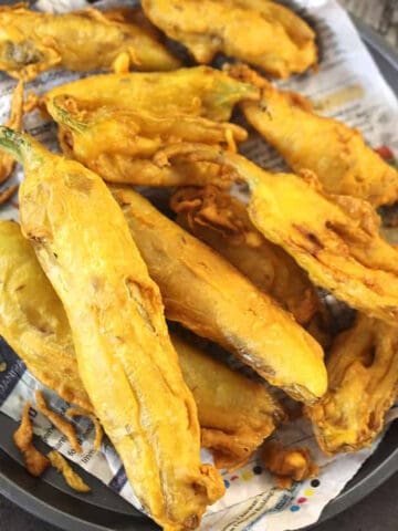 mirchi bajji, mirapakaya bajji, chilli pakora, bhajiya, popular Indian street food, evening snack