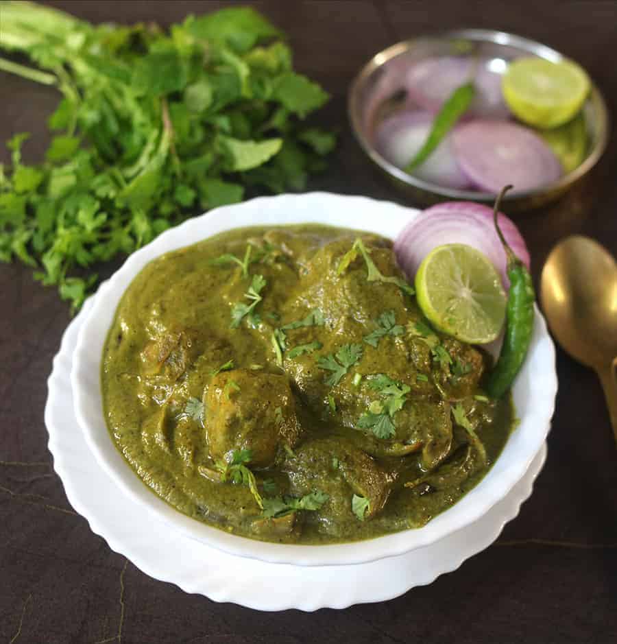 malnad chicken curry, country style chicken curry, koli saaru, kozhi curry, green chicken Indian