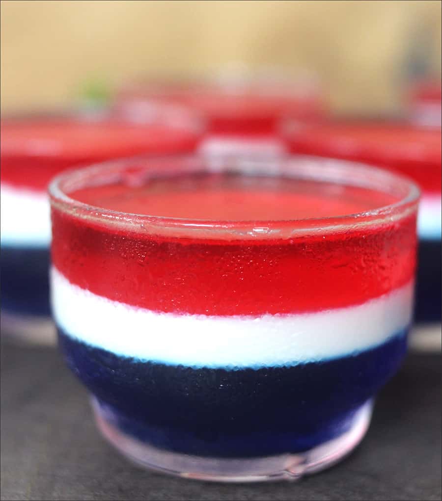 easy no bake dessert recipes, fruit dessert, red white and blue themed party ideas & recipes 