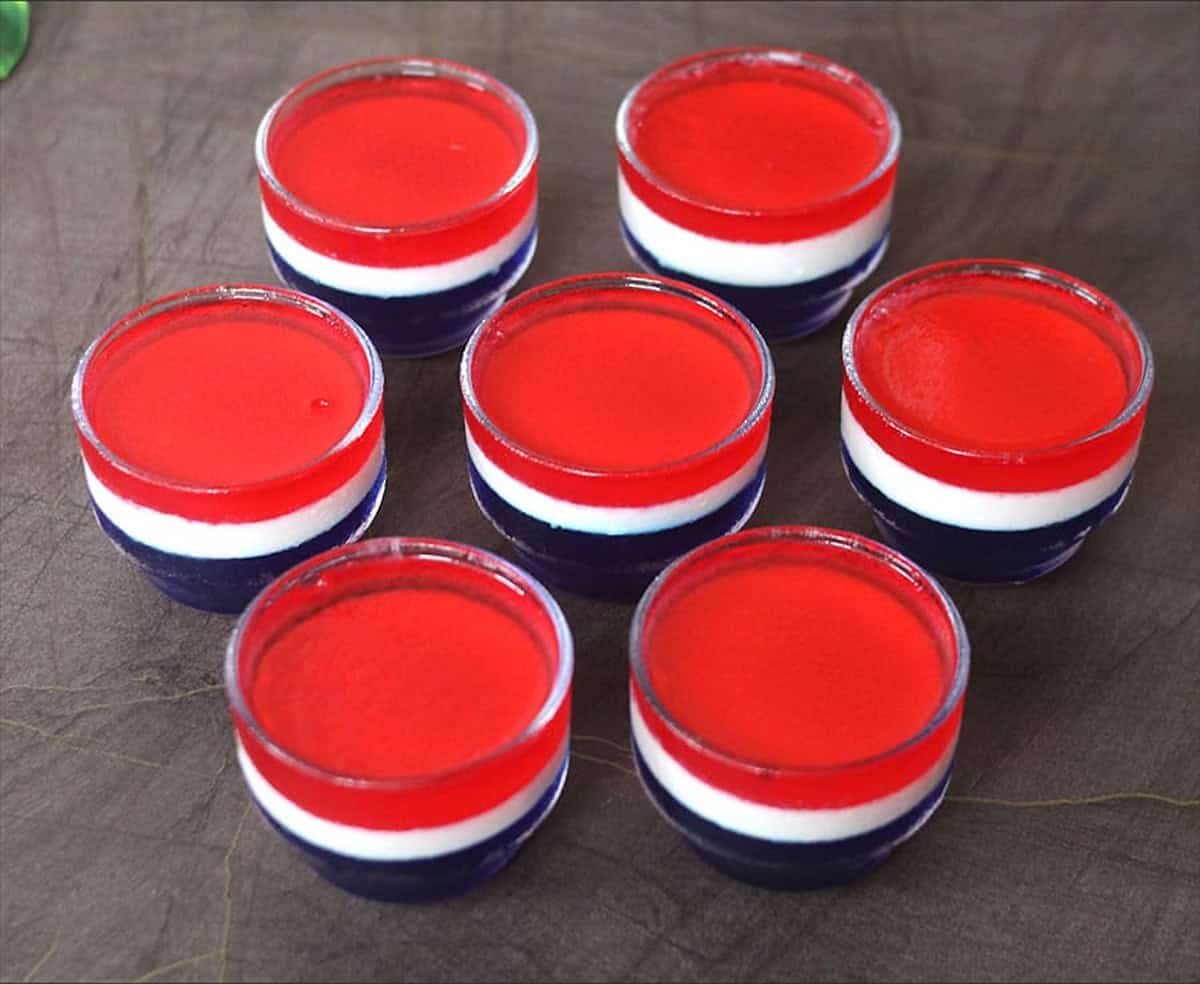 Jello cups for 4th of July, BBQ, summer parties, potlucks, and picnics. Make-ahead no-bake dessert.