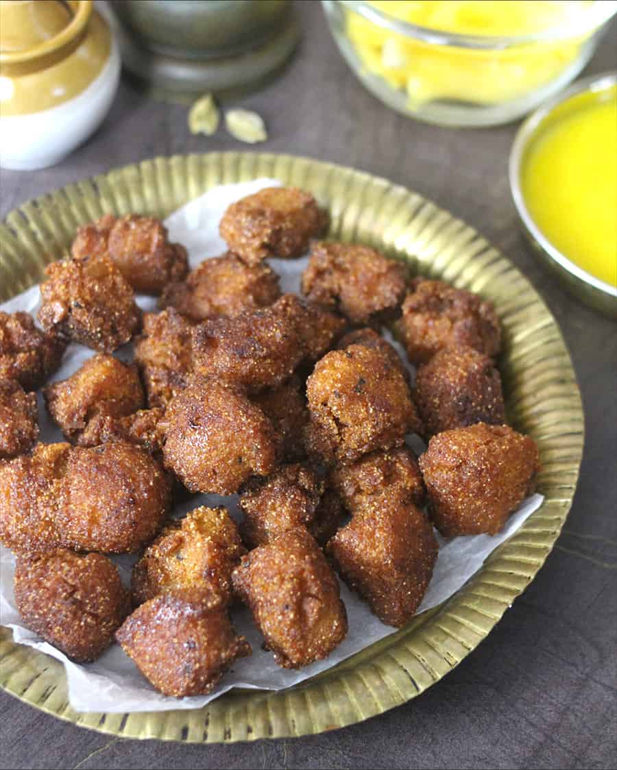 ponsa mulik, indian jackfruit recipes, modak, muluka, jackfruit doughnuts, #konkanirecipes #sweets