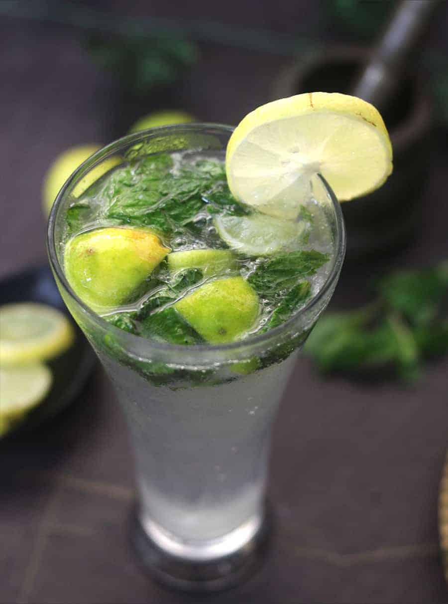 virgin mojito, classic mint mojito, mint lemonade, non alcoholic mocktail drink #summerdrink 