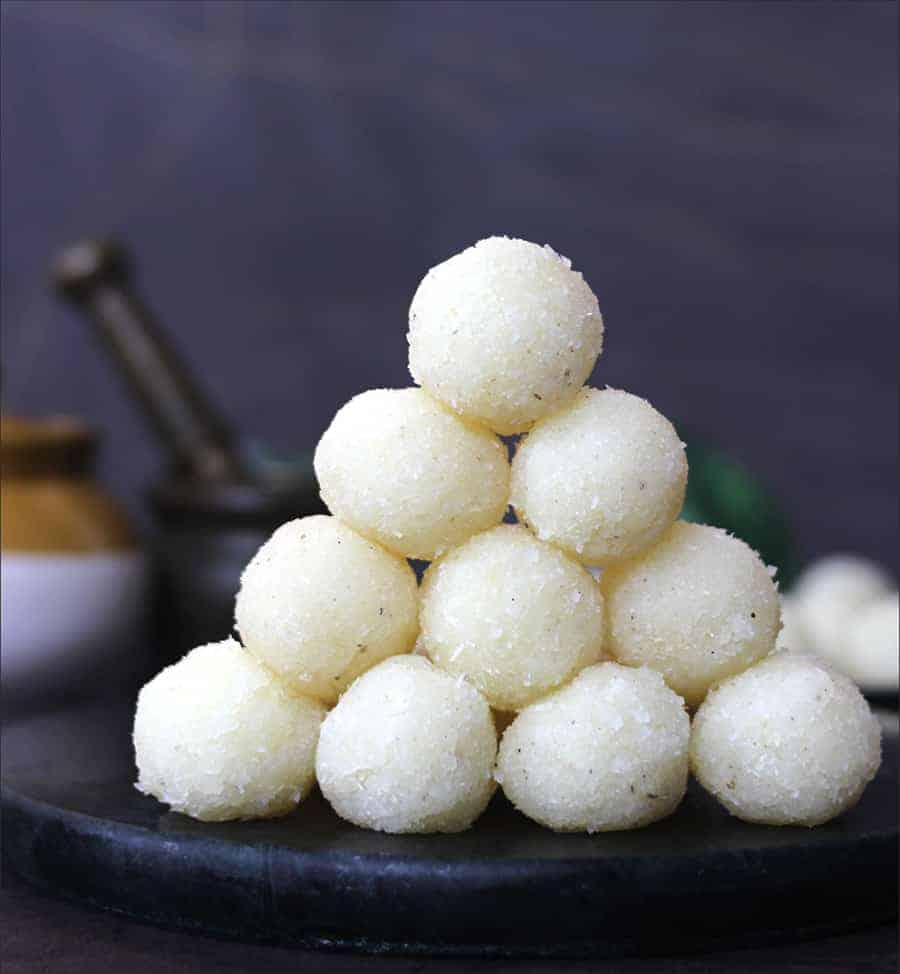 coconut ladoo, nariyal ke laddu, easy ladoo recipe, pan ladoo, best indian sweets #ladoo #laddu