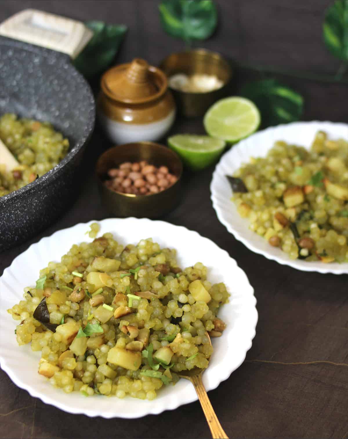 Sabudana Khichdi with potatoes (aloo), peanuts, green paste