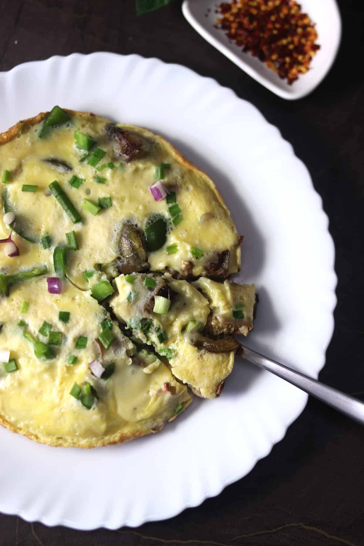 Keto Omelet: In a Mug or Waffle Maker! - ForgetSugar