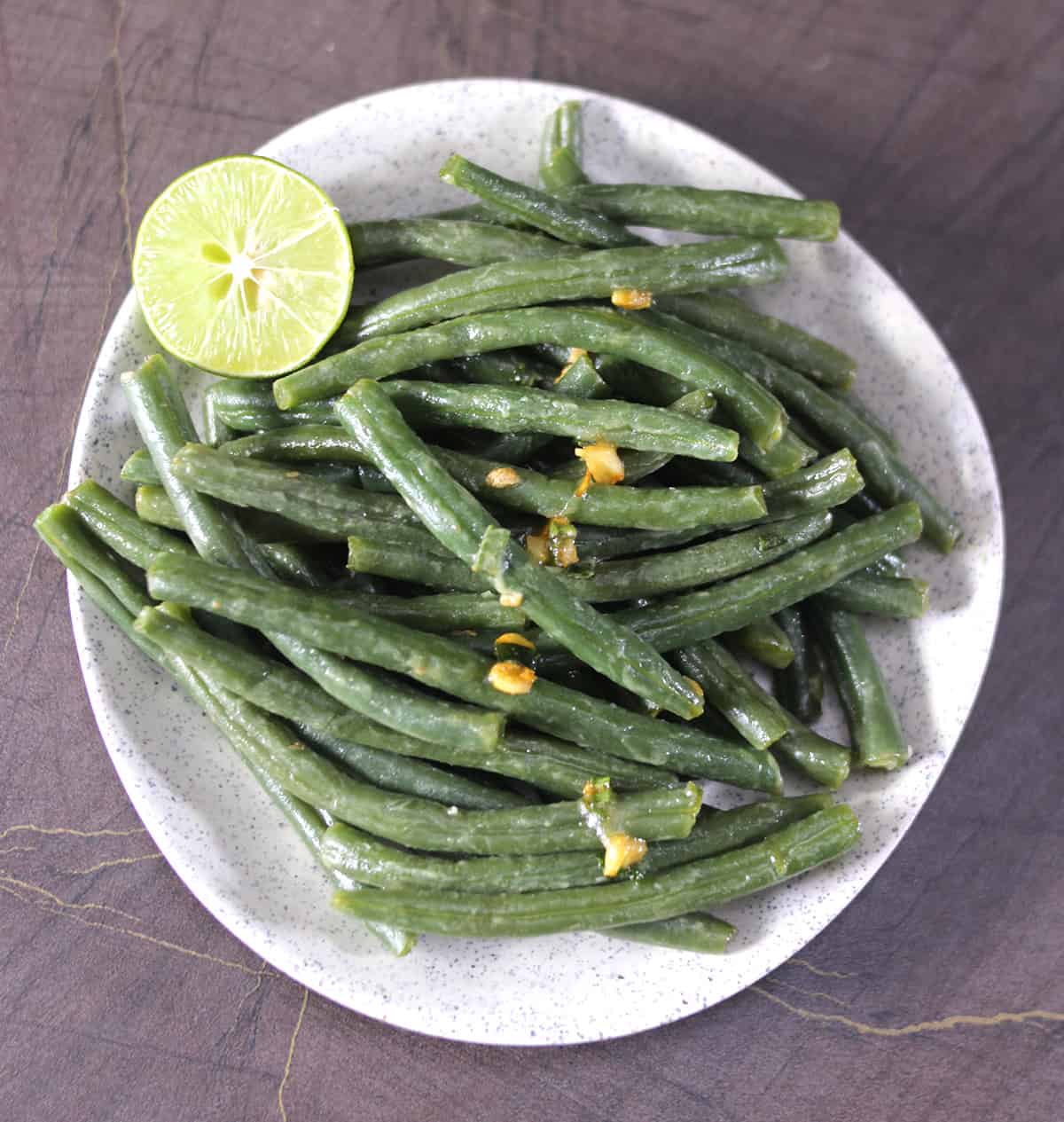 Best and easy lemon garlic butter sauteed green beans recipe 
