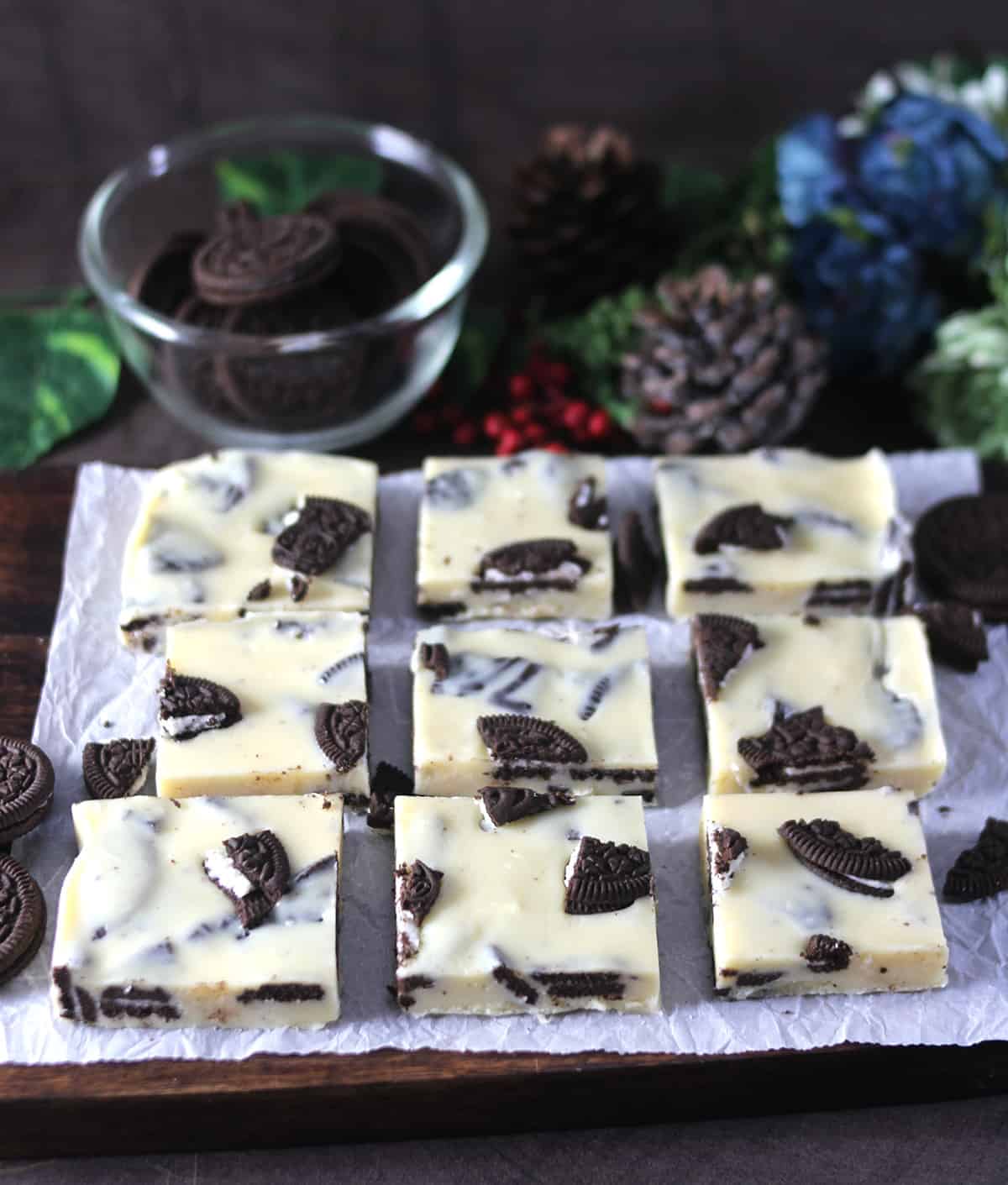 best and easy no bake  oreo fudge with white chocolate and condensed milk.